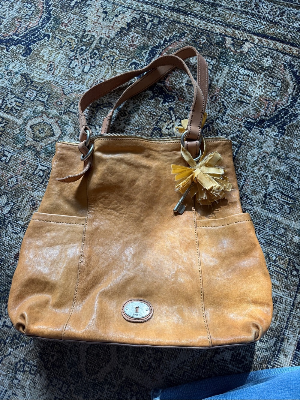 Vintage Fossil Genuine Leather Tote Bag Tan Cognac Key Charm Y2K NWT